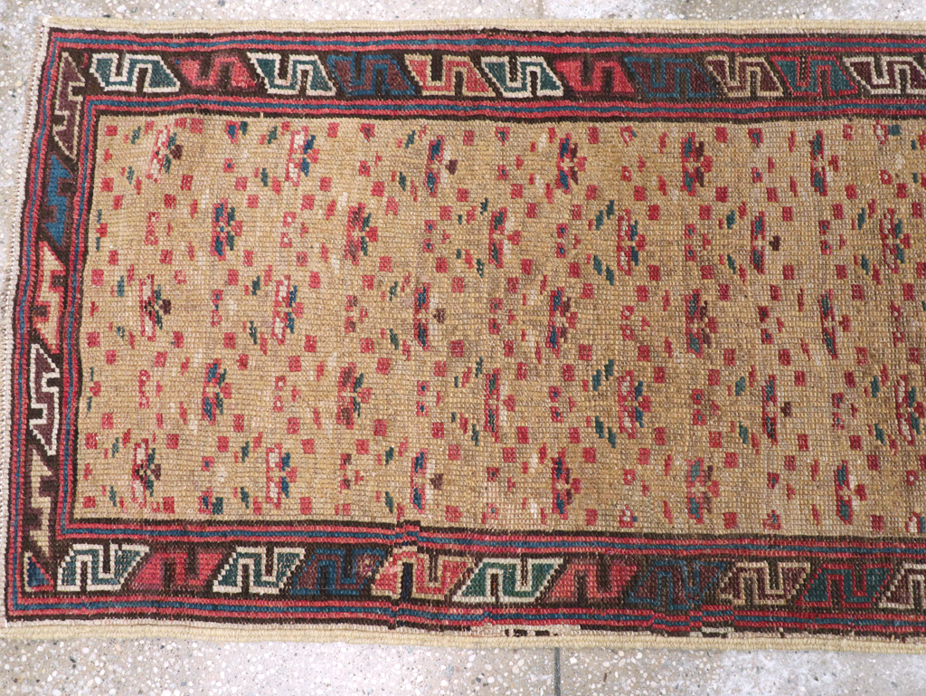 Antique Persian Serab Runner, No.15399 - Staging