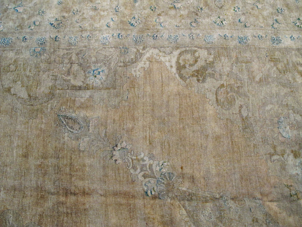 Antique Persian Tabriz Hagi Jalili Carpet, No.15494 - Staging