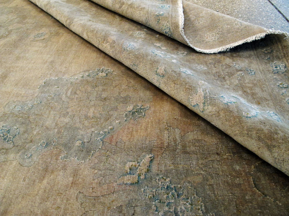 Antique Persian Tabriz Hagi Jalili Carpet, No.15494 - Staging