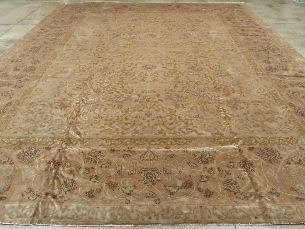 Antique Indian Lahore Carpet, No.15496 - Staging