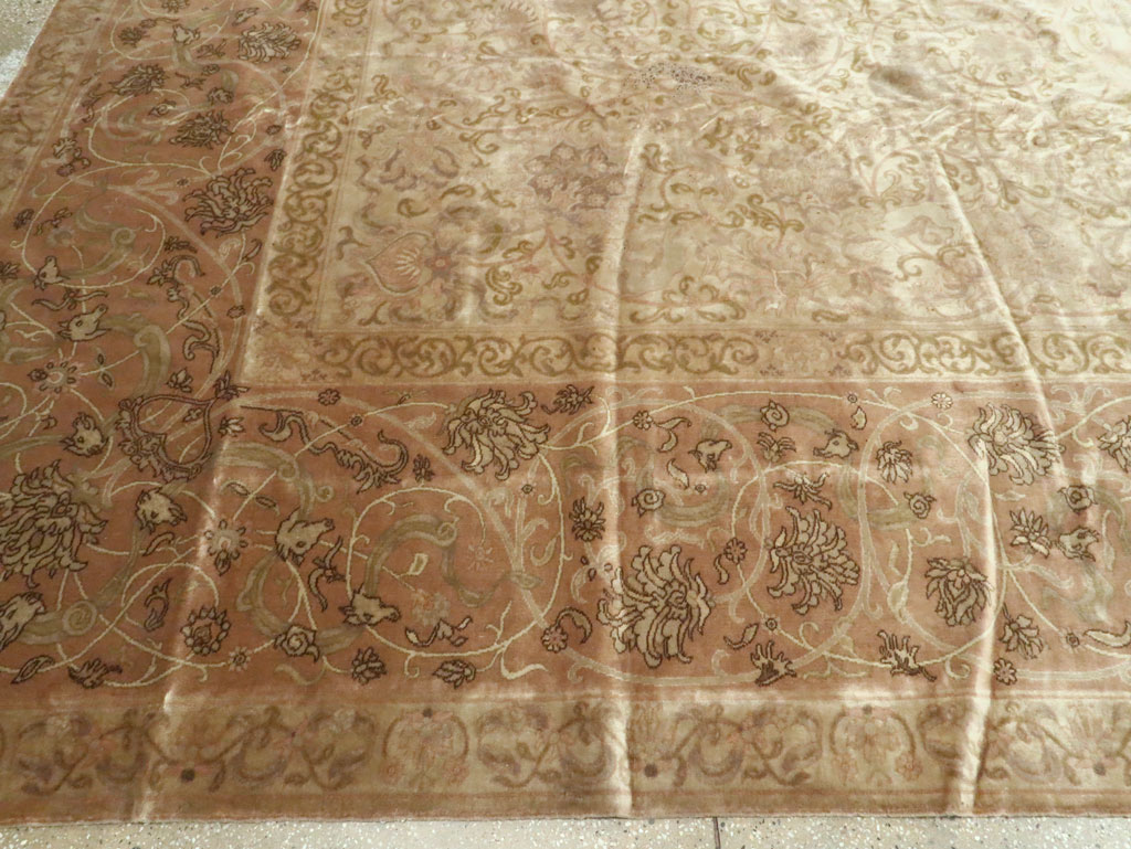Antique Indian Lahore Carpet, No.15496 - Staging