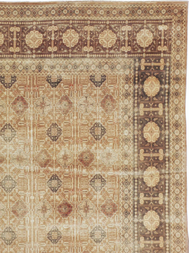 Vintage Persian Tabriz Carpet, No.15499 - Staging