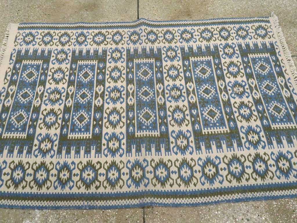 Vintage Swedish Rug, No.15507 - Staging