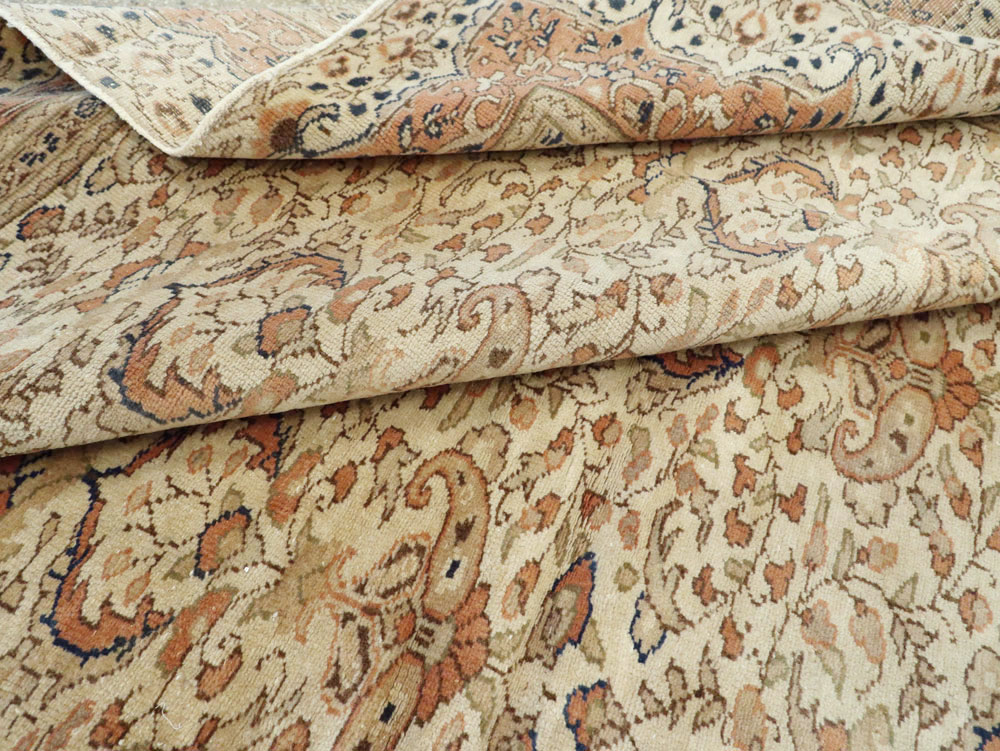 Vintage Turkish Sivas Carpet, No.15549 - Staging