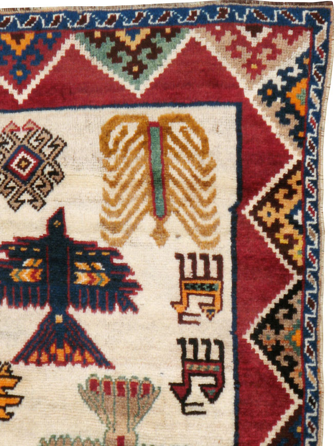 Vintage Persian Gabbeh Rug, No.15597 - Staging