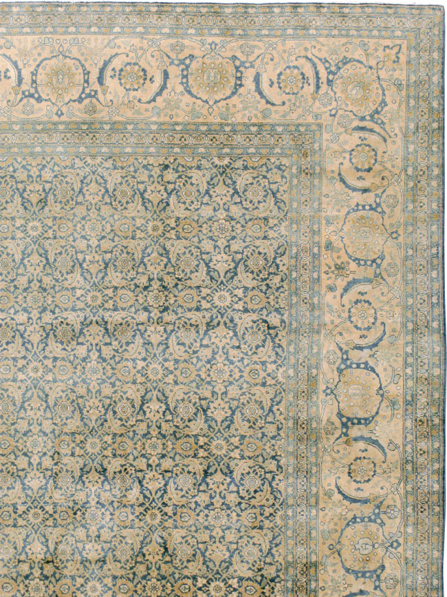 Antique Persian Tabriz Carpet, No.15604 - Staging