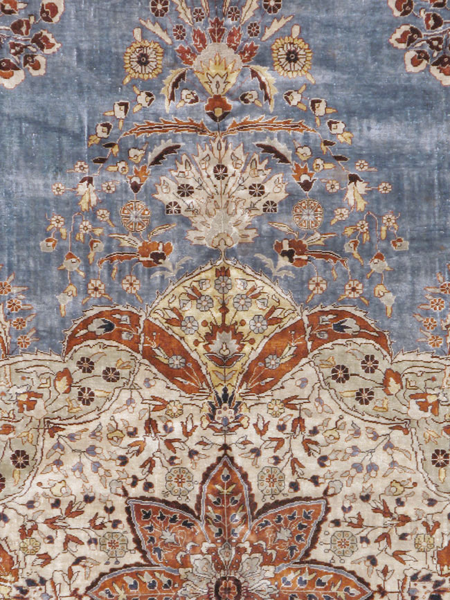 Antique Turkish Herekeh Silk Rug, No.15636 - Staging