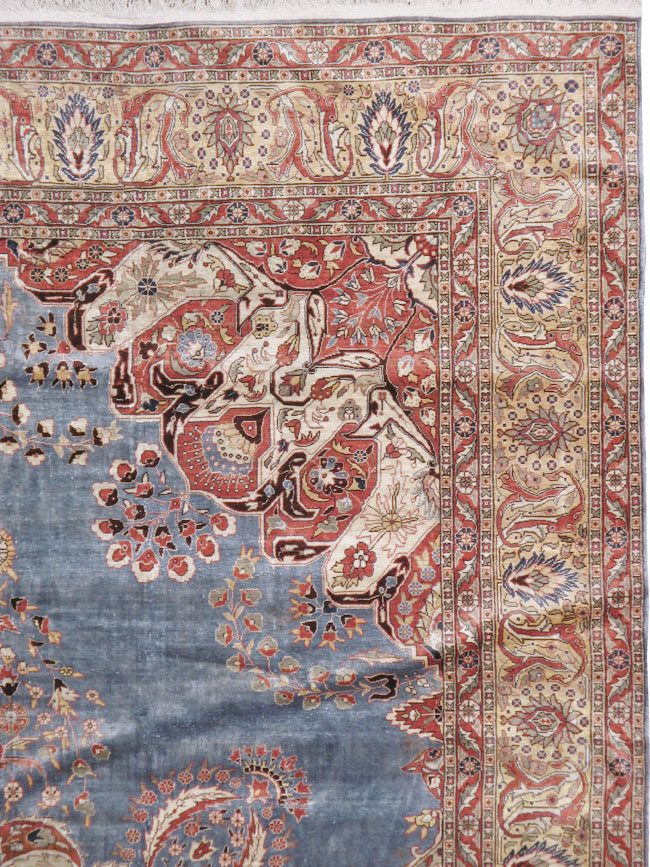 Antique Turkish Herekeh Silk Rug, No.15636 - Staging
