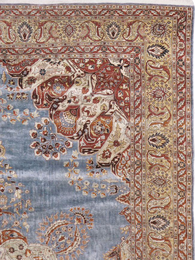 Antique Turkish Herekeh Silk Rug, No.15636 - Staging