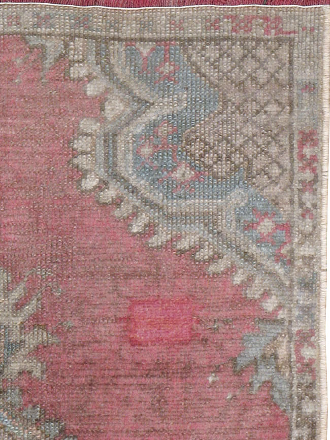 Antique Turkish Oushak Throw Rug, No.15695 - Staging