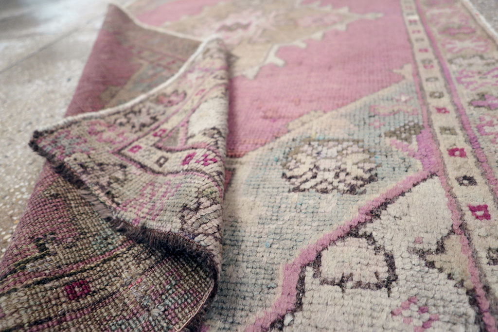 Antique Turkish Oushak Rug, No.15696 - Staging