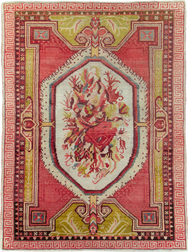 Antique Turkish Ghiordes Rug, No.15708 - Staging