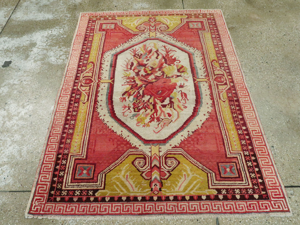 Antique Turkish Ghiordes Rug, No.15708 - Staging