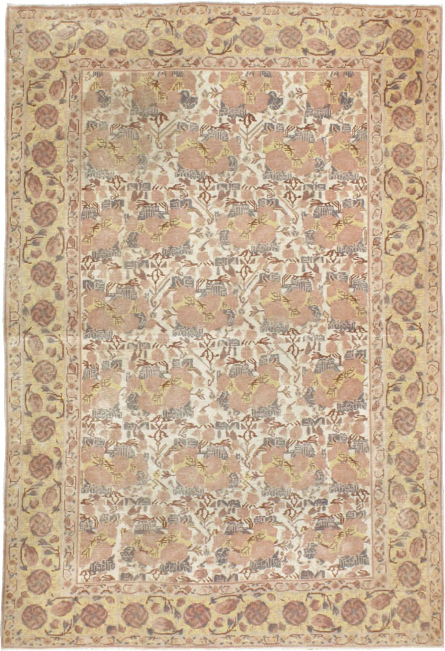 Antique Indian Lahore Rug, No.15761 - Staging