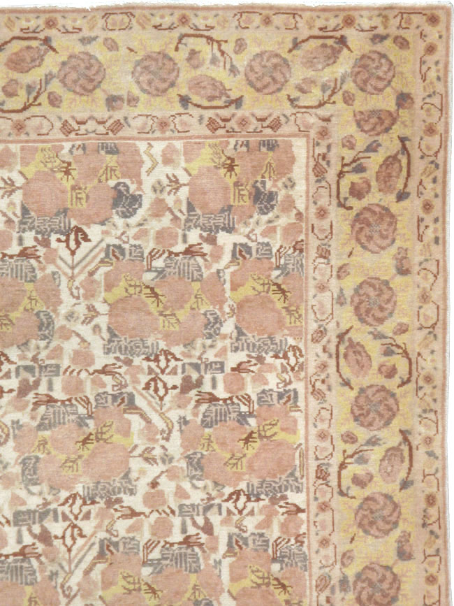 Antique Indian Lahore Rug, No.15761 - Staging