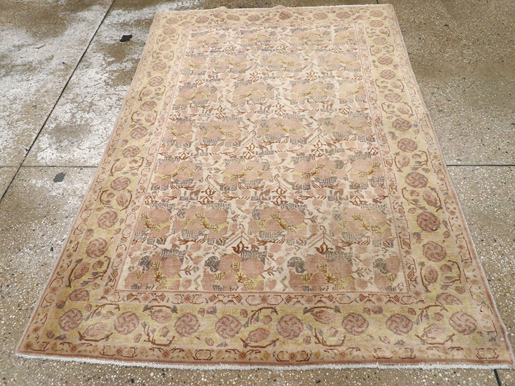 Antique Indian Lahore Rug, No.15761 - Staging