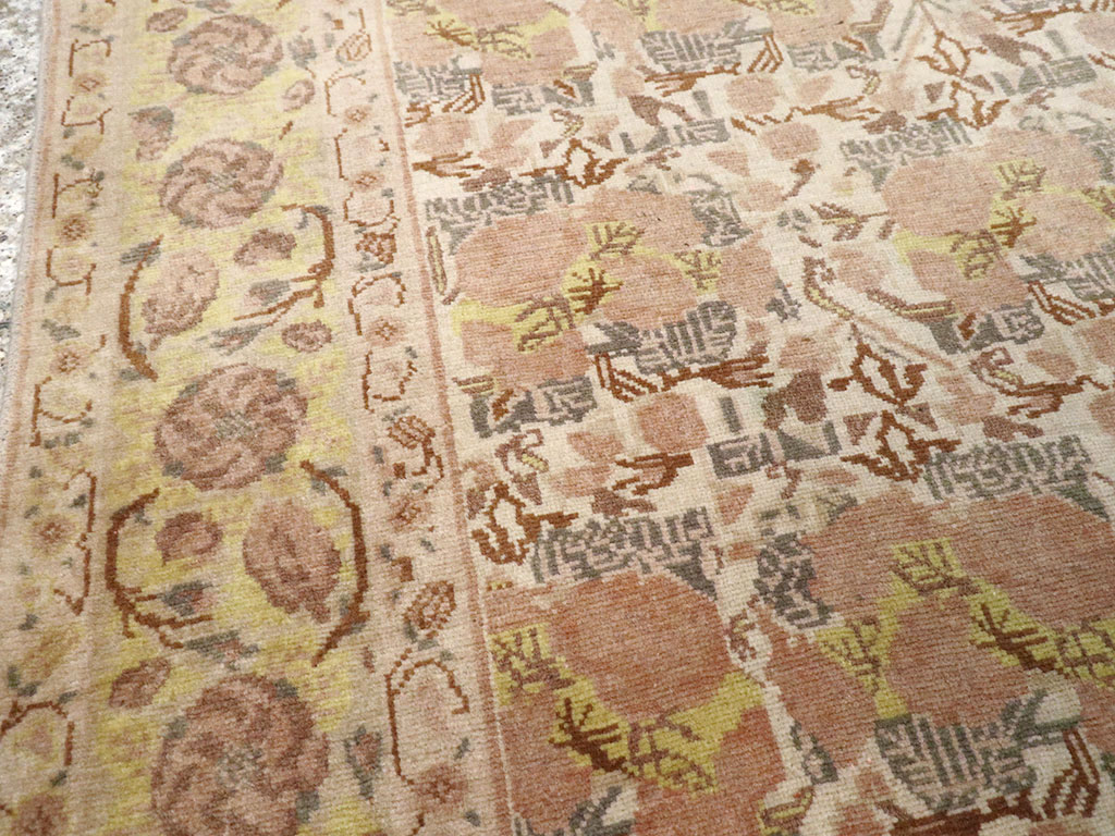 Antique Indian Lahore Rug, No.15761 - Staging