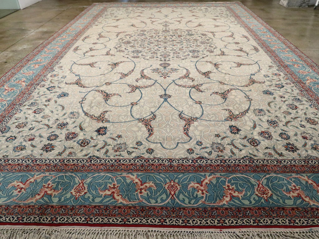Vintage Persian Isfahan Oversize Carpet, No.15788 - Staging