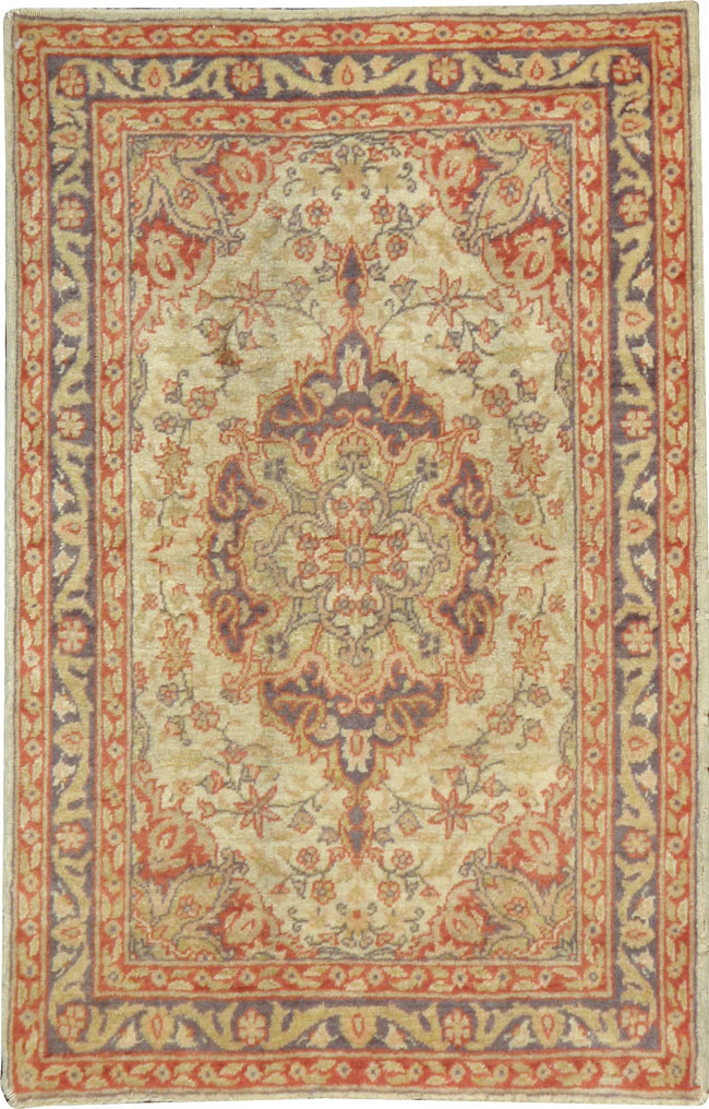 Antique Turkish Sivas Rug, No.15804 - Staging