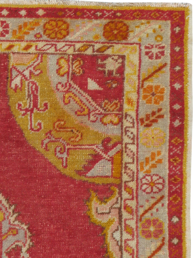Antique Turkish Oushak Rug, No.15861 - Staging