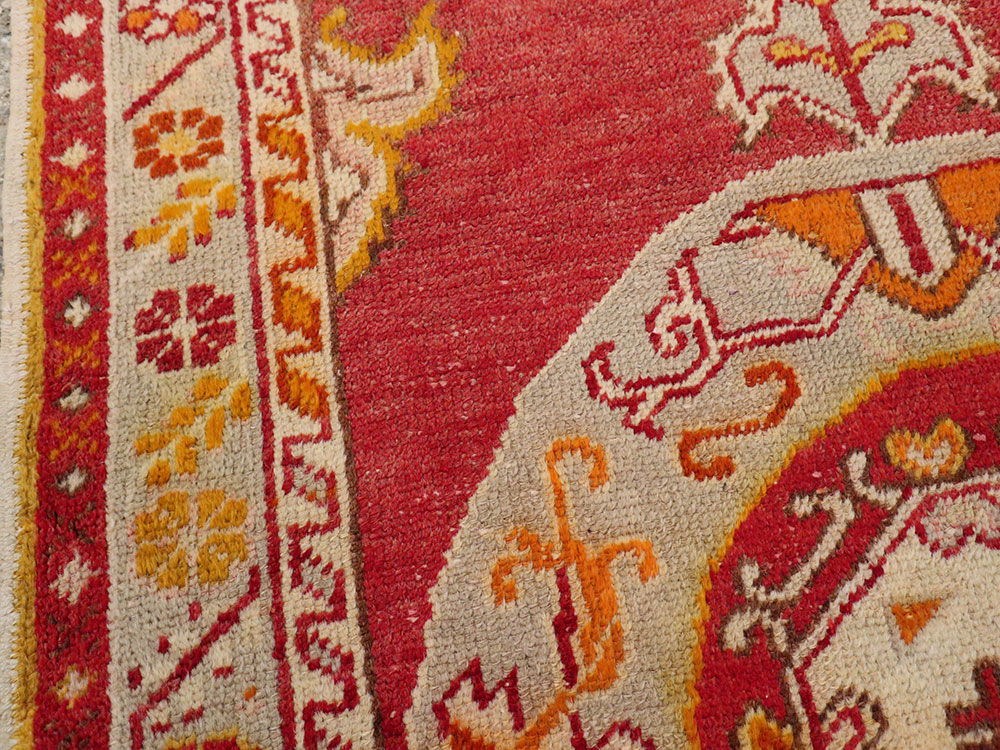 Antique Turkish Oushak Rug, No.15861 - Staging
