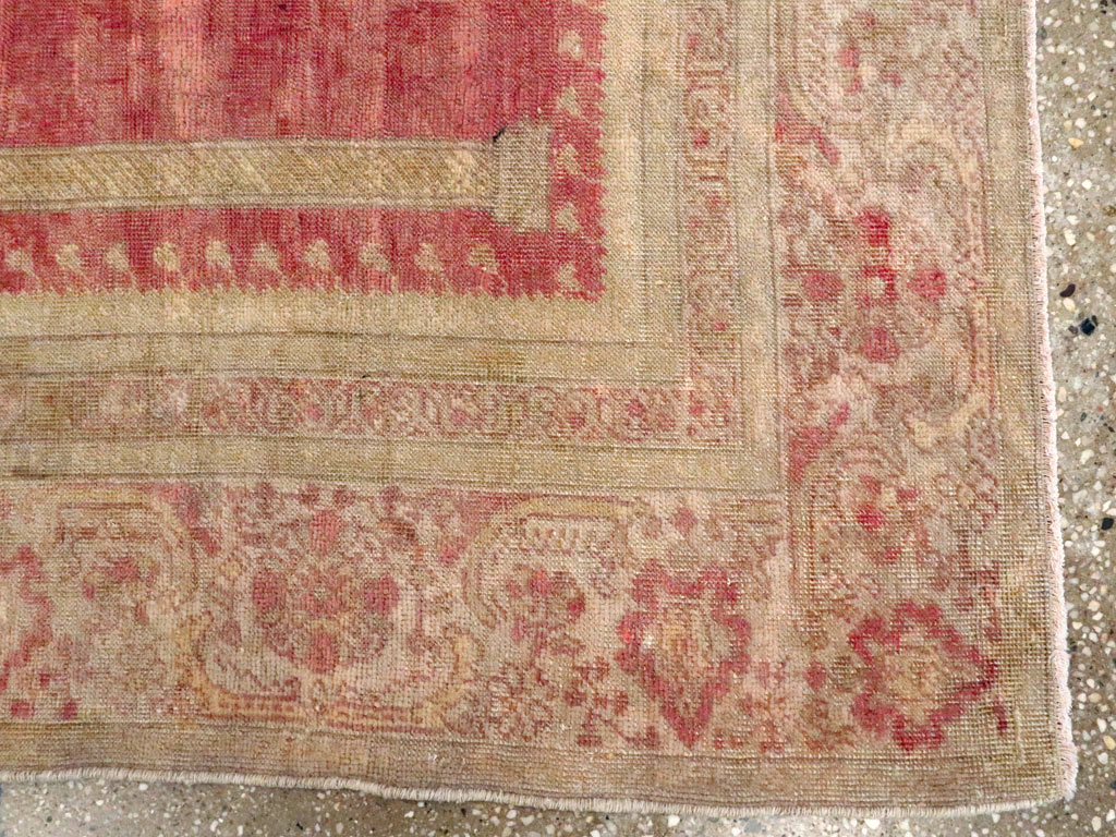 Antique Turkish Sivas Rug, No.15910 - Staging