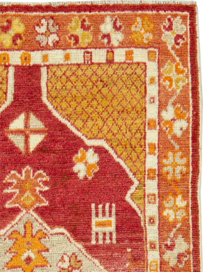 Vintage Turkish Oushak Rug, No.15912 - Staging