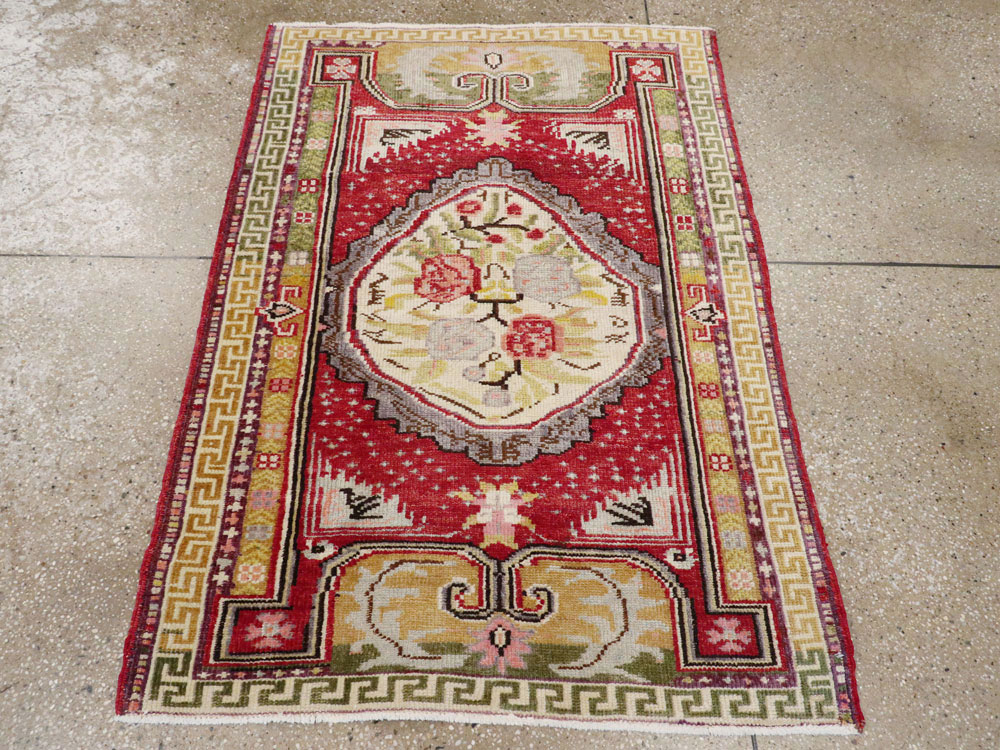 Vintage Turkish Ghiordes Rug, No.15916 - Staging