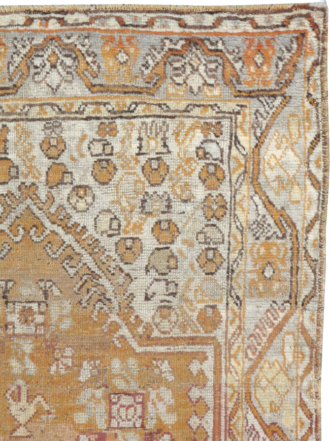 Antique Turkish Ghiordes Rug, No.15940 - Staging