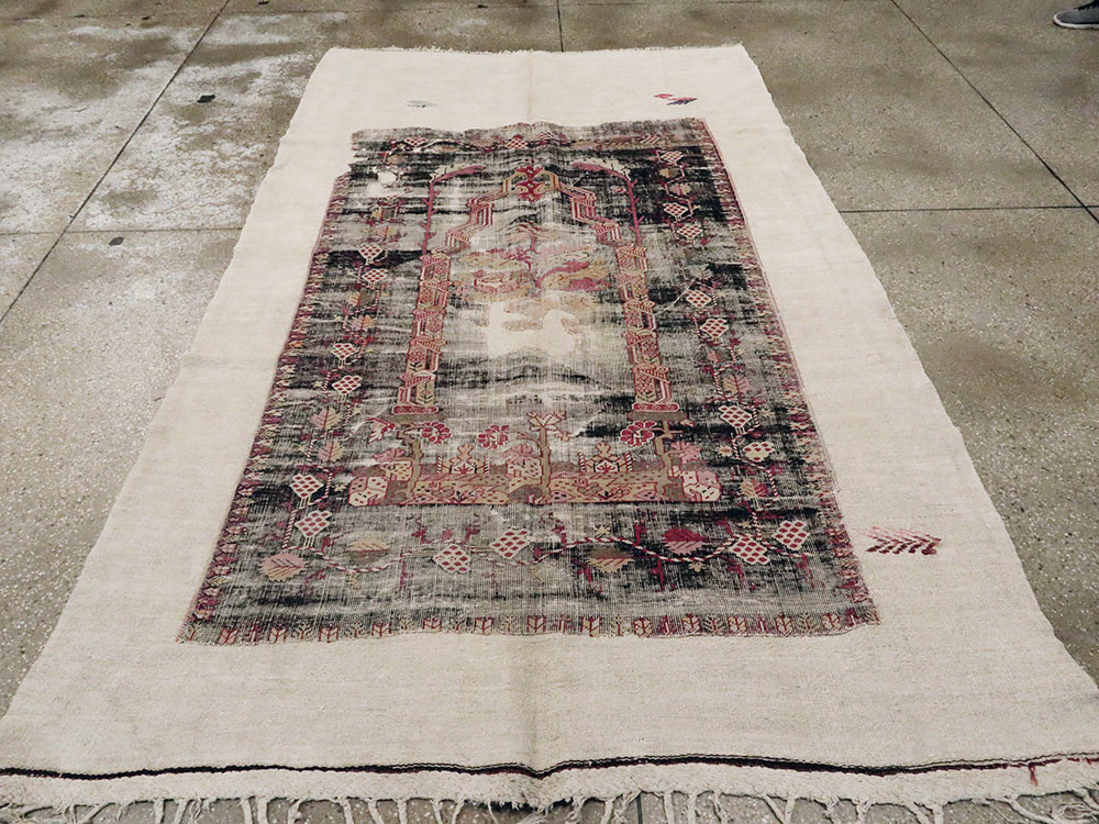 Modern Turkish Folk Rug, No.15970 - Staging