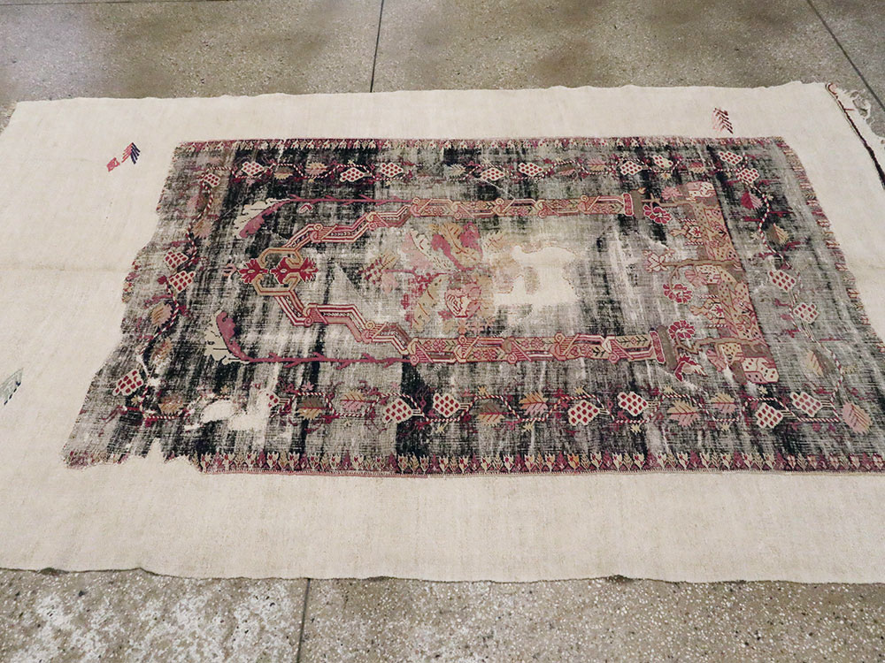 Modern Turkish Folk Rug, No.15970 - Staging