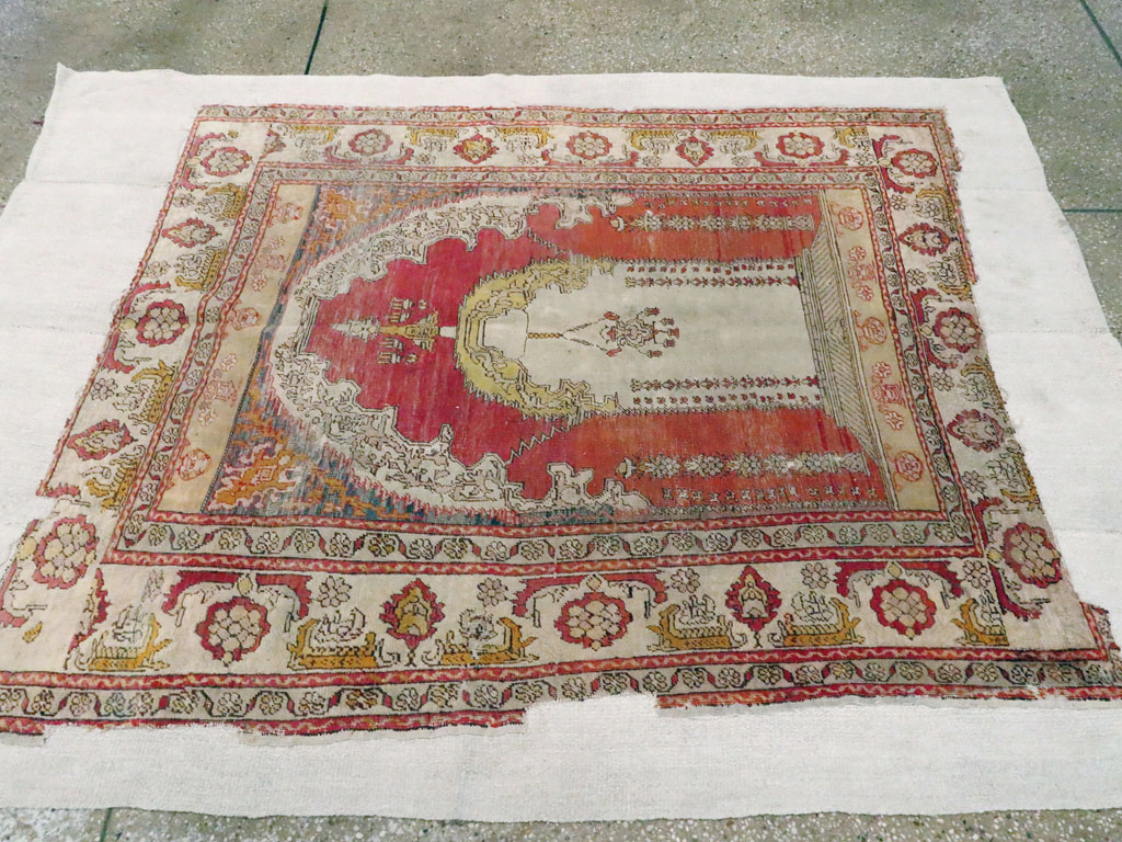 Antique Turkish Ghiordes Rug, No.15972 - Staging