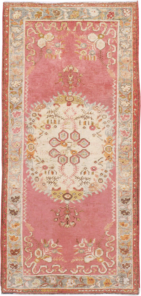 Antique Turkish Oushak Rug, No.15988 - Staging