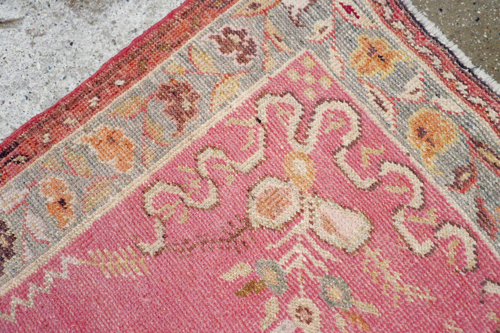 Antique Turkish Oushak Rug, No.15988 - Staging