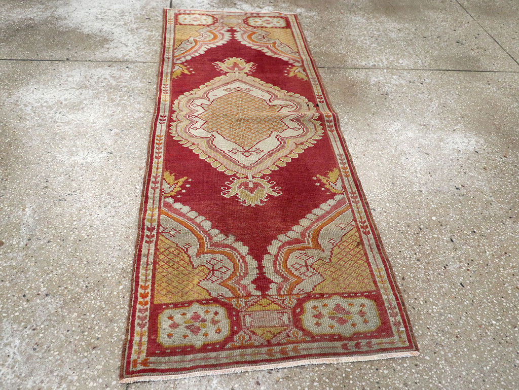 Vintage Turkish Oushak Rug, No.15996 - Staging