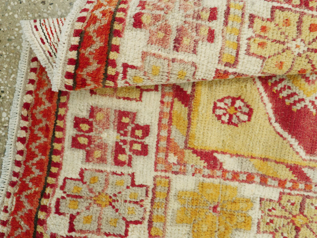 Vintage Turkish Oushak Rug, No.16002 - Staging