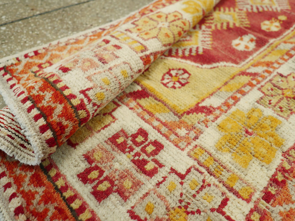 Vintage Turkish Oushak Rug, No.16002 - Staging