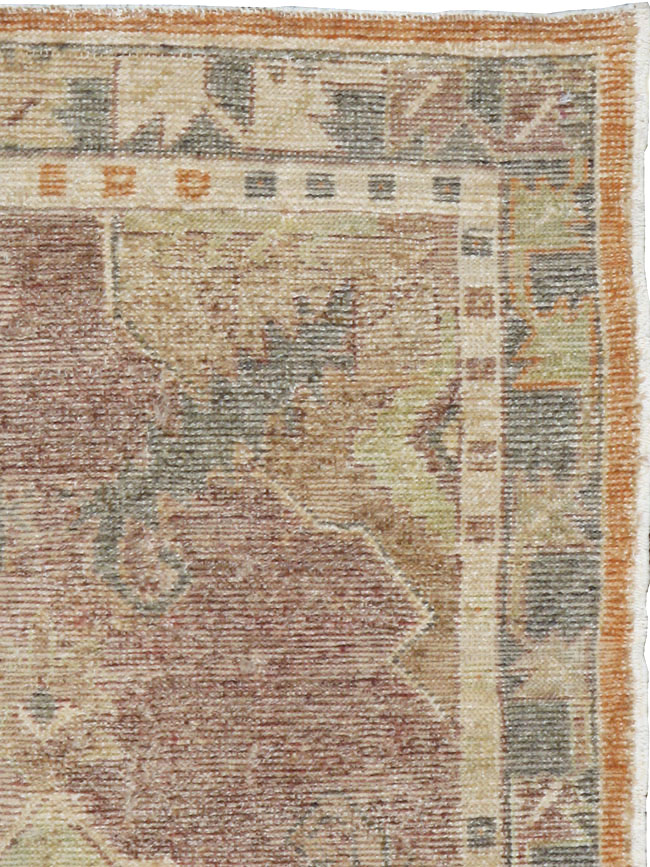 Antique Turkish Oushak Rug, No.16005 - Staging