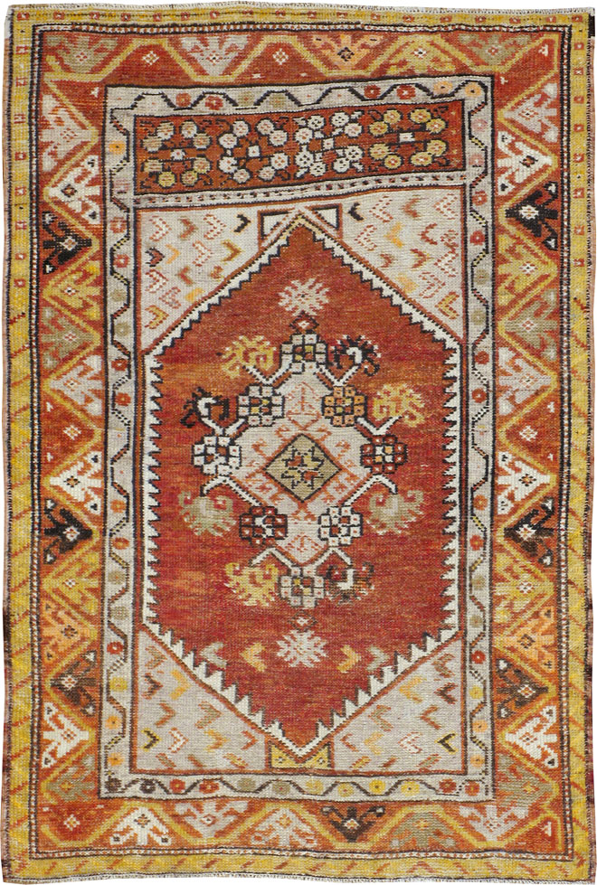 Vintage Turkish Anatolian Rug, No.16008 - Staging