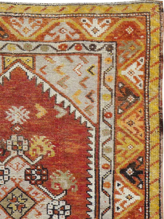 Vintage Turkish Anatolian Rug, No.16008 - Staging