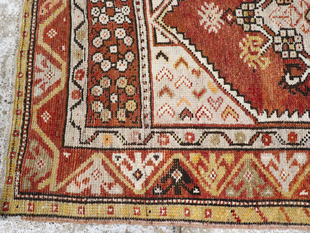 Vintage Turkish Anatolian Rug, No.16008 - Staging