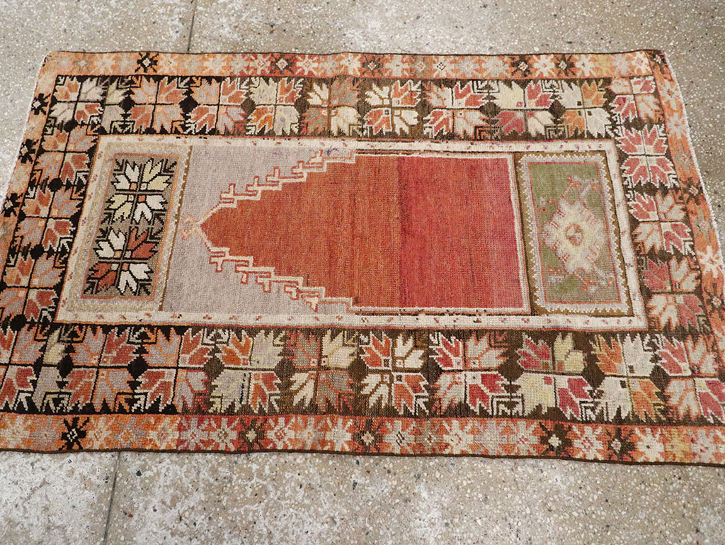 Antique Turkish Anatolian Rug, No.16012 - Staging