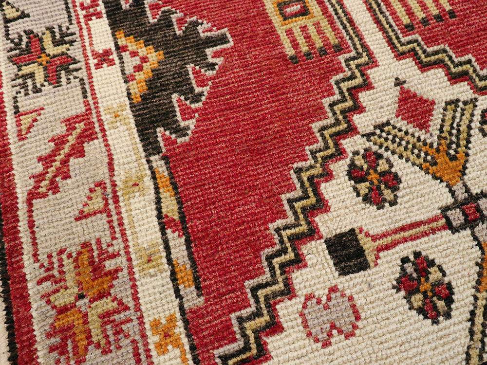Vintage Turkish Oushak Rug, No.16020 - Staging