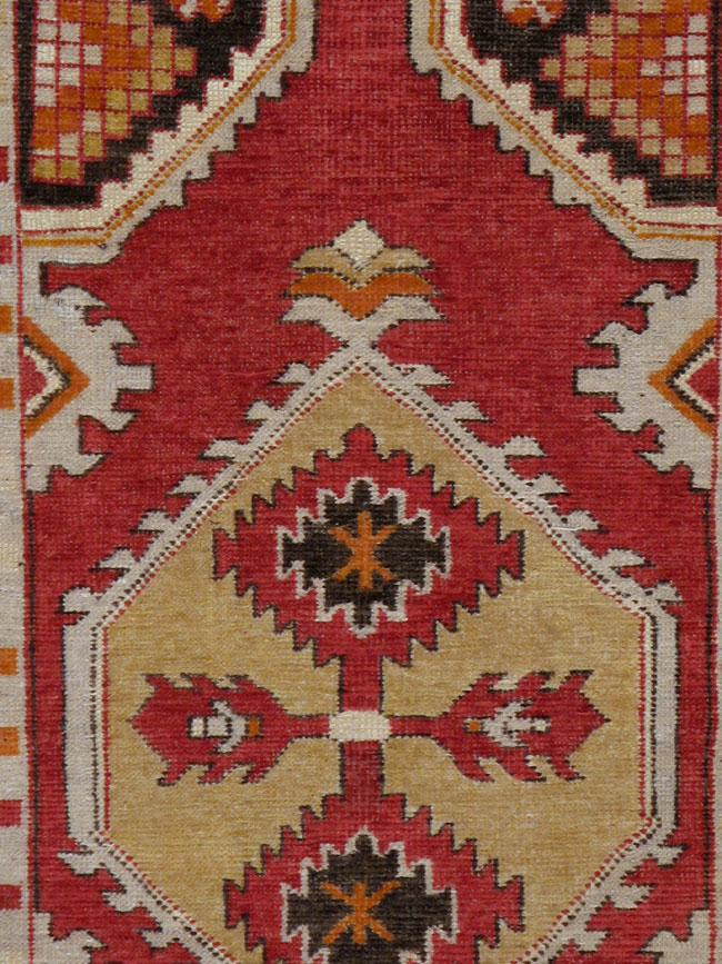 Vintage Turkish Oushak Rug, No.16021 - Staging
