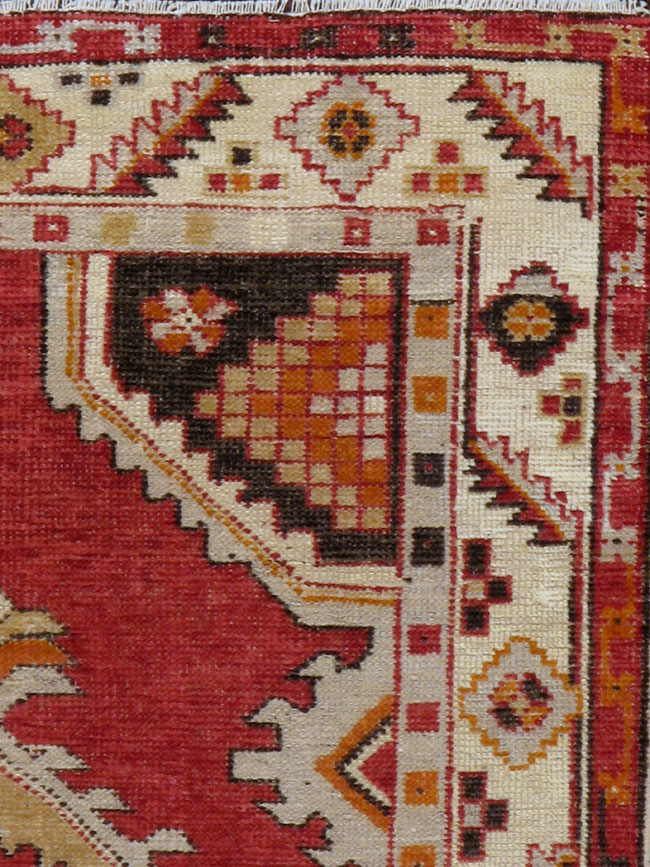 Vintage Turkish Oushak Rug, No.16021 - Staging