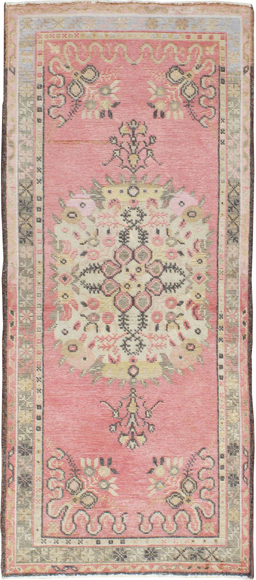 Vintage Turkish Oushak Rug, No.16023 - Staging