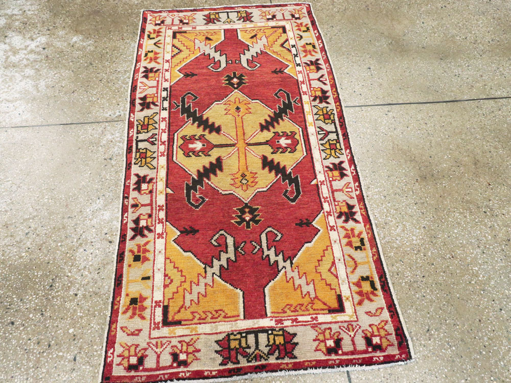 Vintage Turkish Oushak Rug, No.16024 - Staging