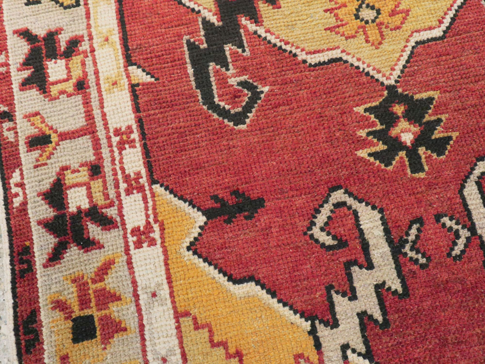 Vintage Turkish Oushak Rug, No.16024 - Staging