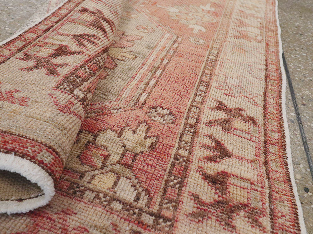 Vintage Turkish Oushak Throw Rug, No.16025 - Staging