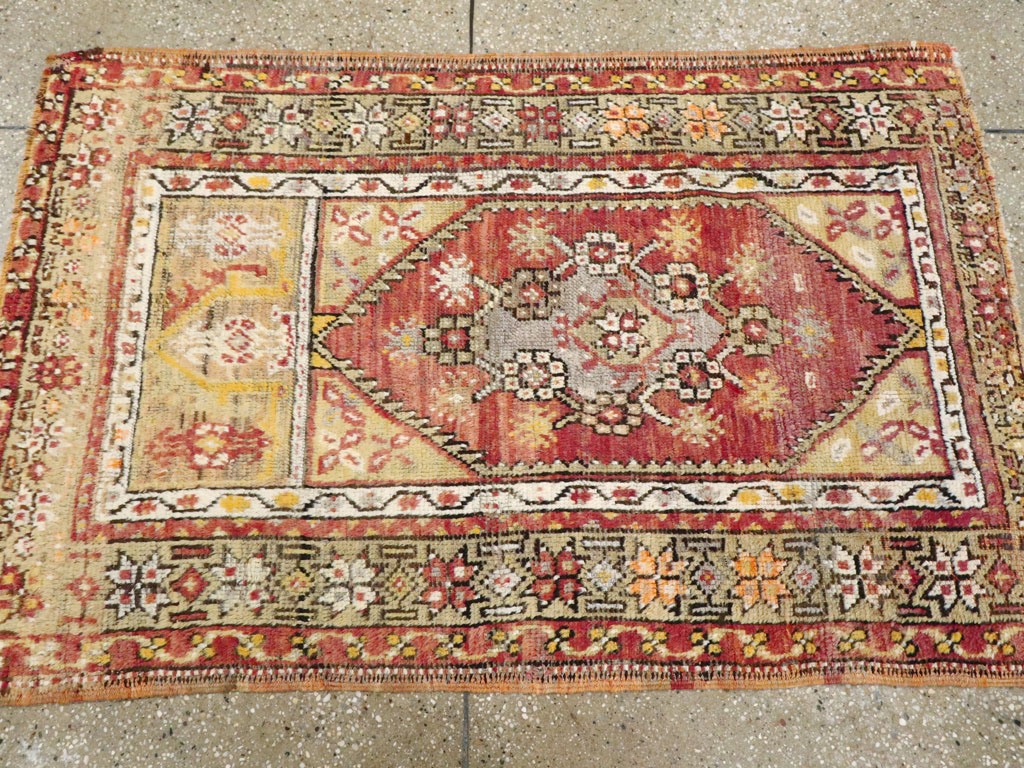 Vintage Turkish Anatolian Rug, No.16026 - Staging